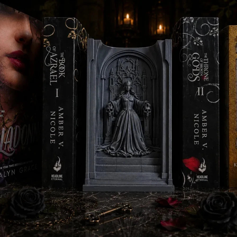Dark Empress Book nook - Perfect Gift for Book Readers - Home Decor