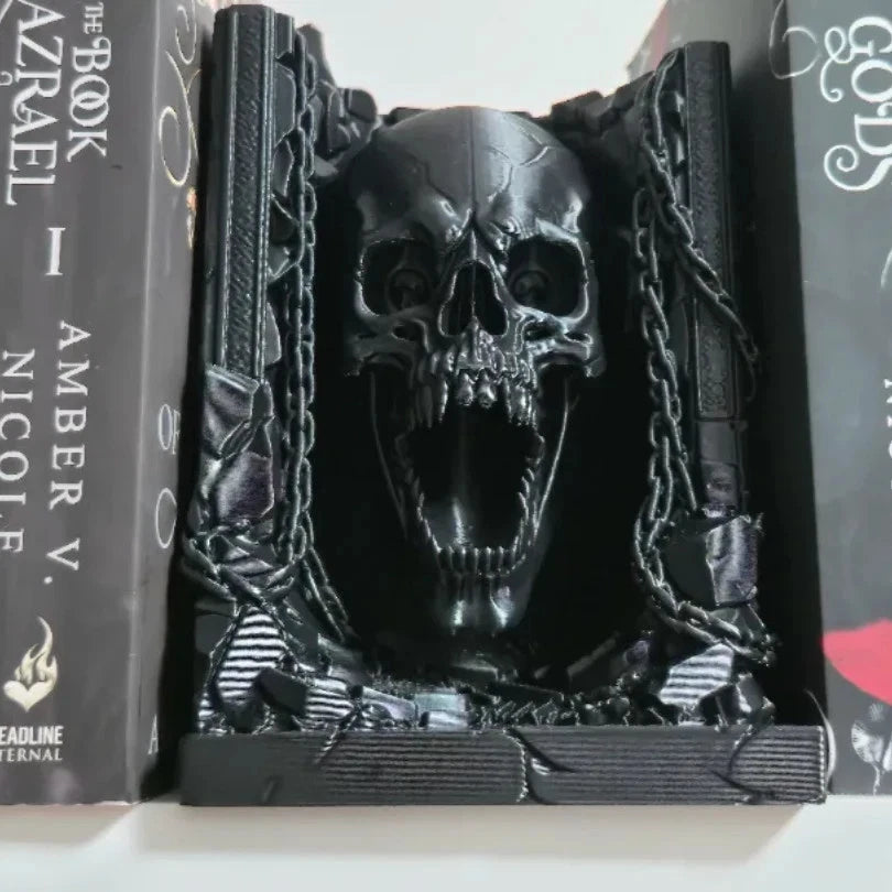 Cursed Skull Fantasy Book Nook - Perfect Gift - Book Readers - Home Decor